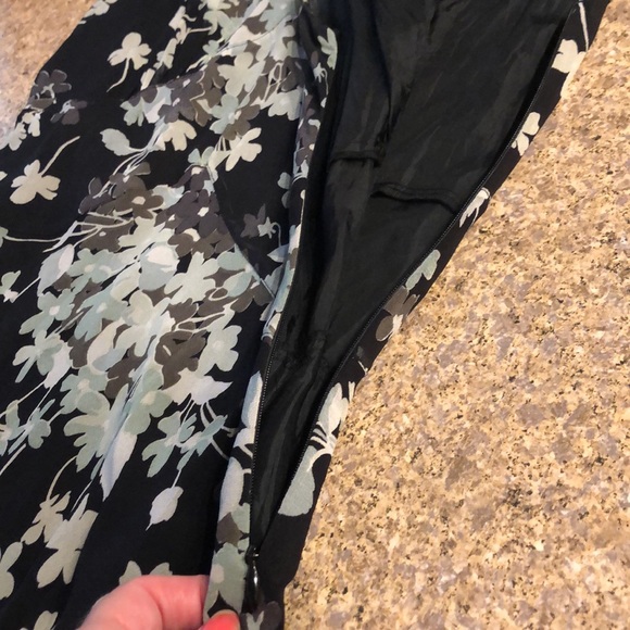 Banana Republic Silk Dress Size 0 Lined Side Zip FLAWS - Picture 8 of 17